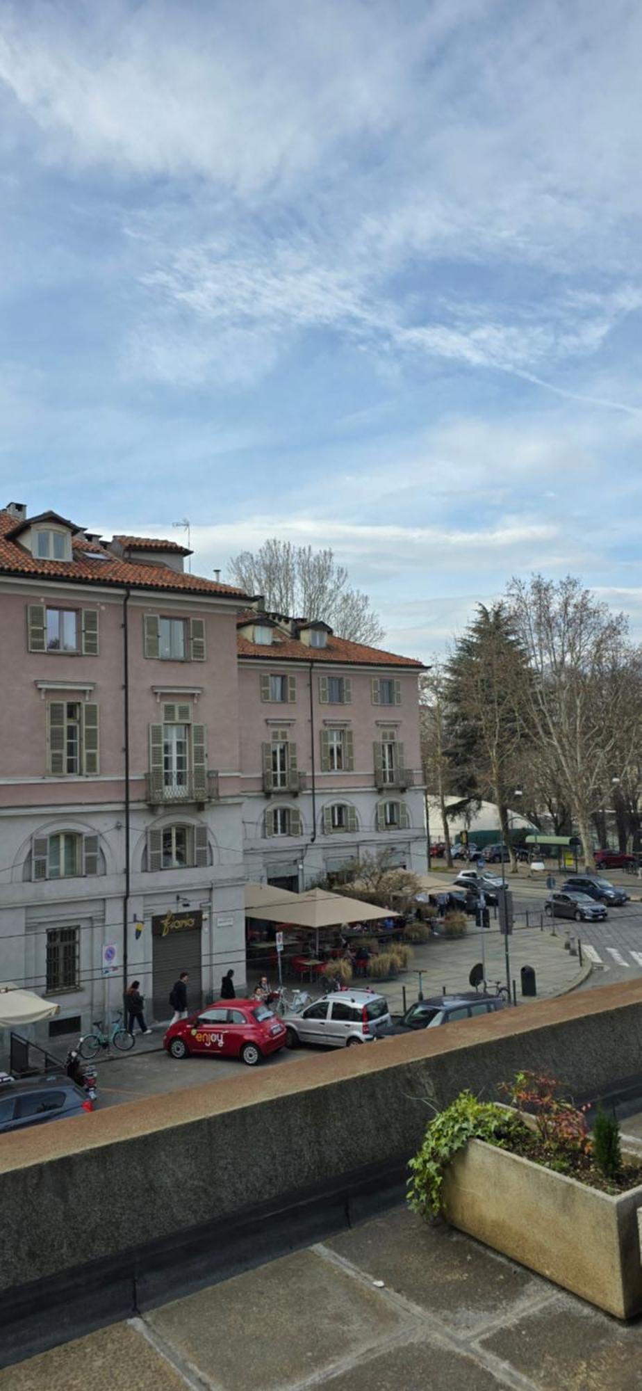 Dimora Del Bonsignore Turin Bagian luar foto